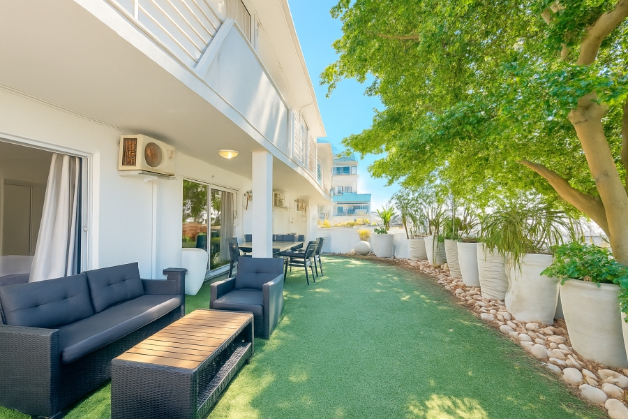 3 Bedroom Property for Sale in Sea Point Western Cape